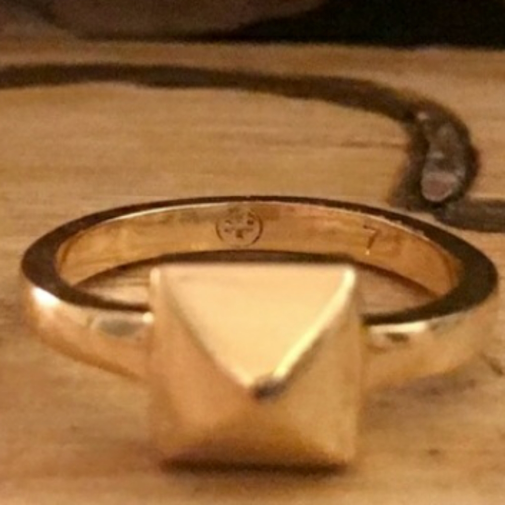 Tory Burch Ring